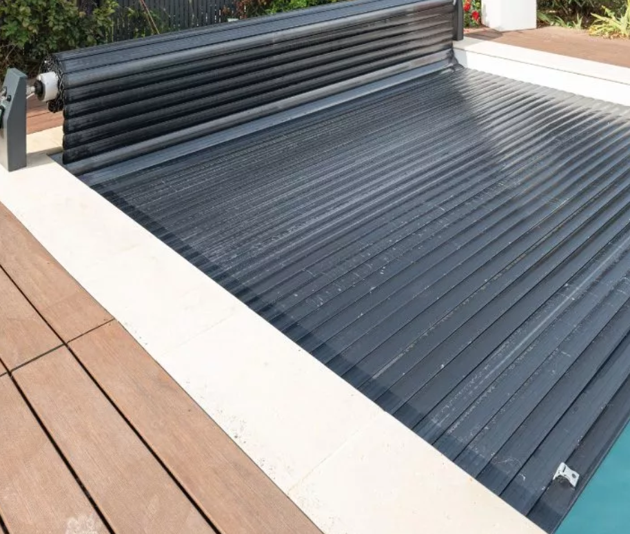 volet piscine hors sol aquamaster option power roll label piscines